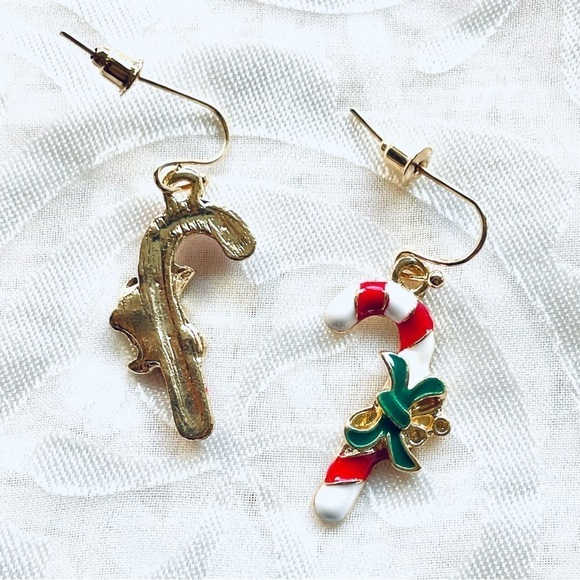 NWT Lot of 2 Festive Drop Earrings – Candy Cane & Christmas Tree Holiday Set - Picture 13 of 14